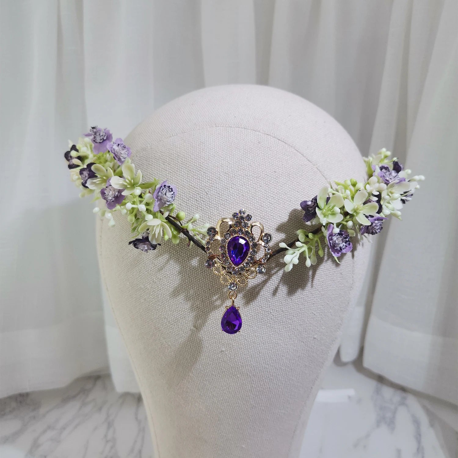 Couronne de fleurs, accessoires pour cheveux, décoration de chapeau, guirlandes florales printanières avec bijoux central luxueux