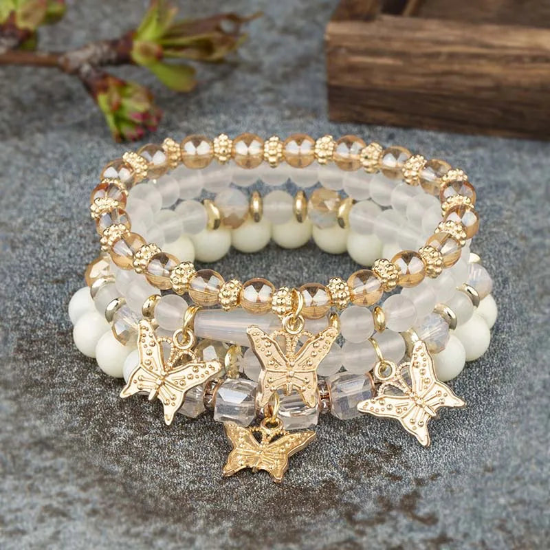 Ensemble de bracelets en perles papillon pour femmes, 4 pièces, tendance, perles acryliques roses, chaîne élastique, bohème, bijoux de fête, cadeau