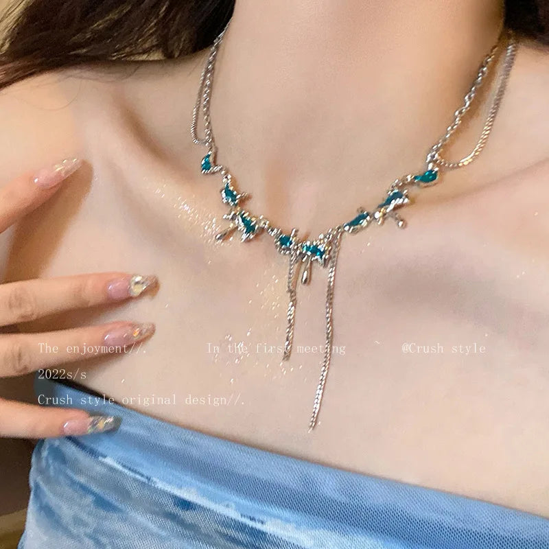 Kpop – collier étoile brillante pour femmes, pendentif croix en cristal Zircon Y2K, chaîne de clavicule couleur argent Antique pour filles