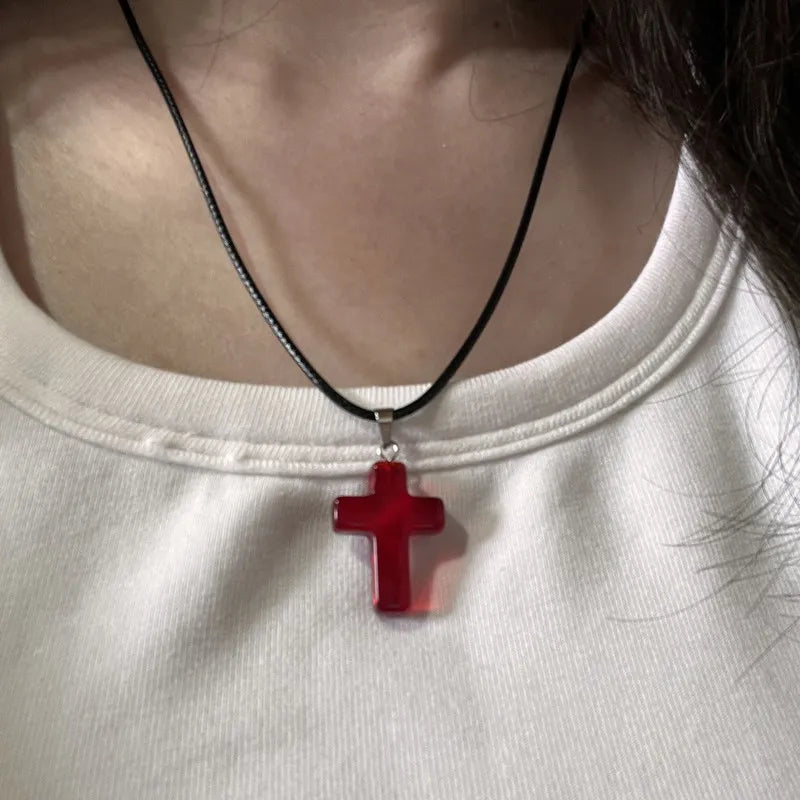 Collier gothique Vintage avec pendentif croix rouge, corde noire, pour Couple, bijoux, accessoires esthétiques