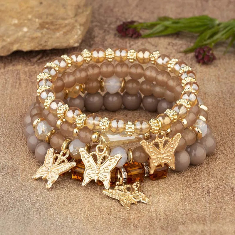 Ensemble de bracelets en perles papillon pour femmes, 4 pièces, tendance, perles acryliques roses, chaîne élastique, bohème, bijoux de fête, cadeau