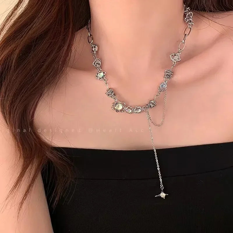 Kpop – collier étoile brillante pour femmes, pendentif croix en cristal Zircon Y2K, chaîne de clavicule couleur argent Antique pour filles
