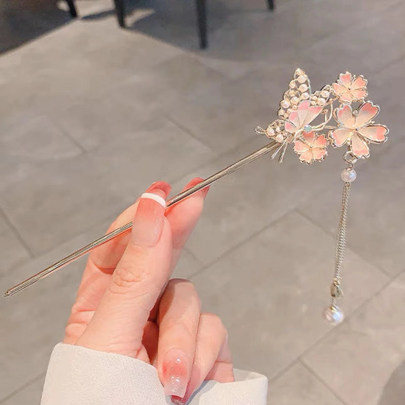 Épingle à cheveux pour femmes, fleur, pompon, perles noires