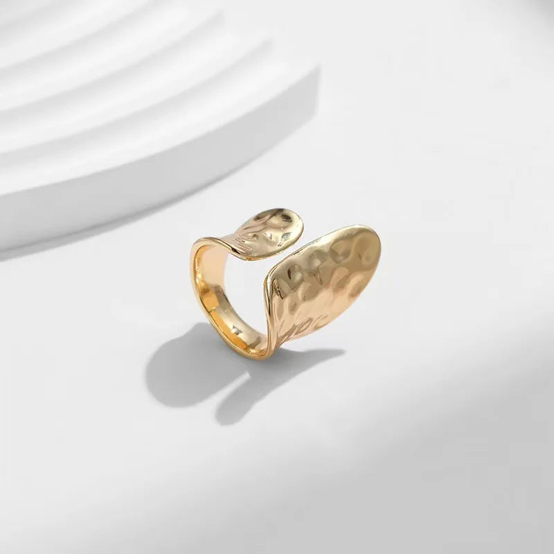 1 bague en or Simple, nouvelle mode rétro Punk géométrie irrégulière, parfaite pour un cadeau de fête d'anniversaire