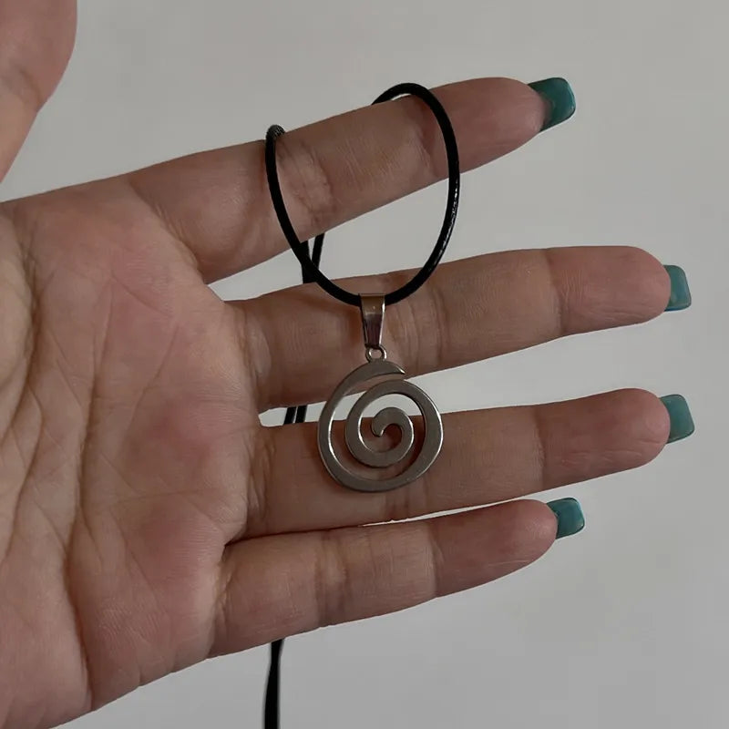 Collier avec pendentif pentagramme étoile en acier et titane creux pour femmes et hommes, chaîne en corde noire, ras du cou, bijoux de fête Y2k, nouvelle mode coréenne