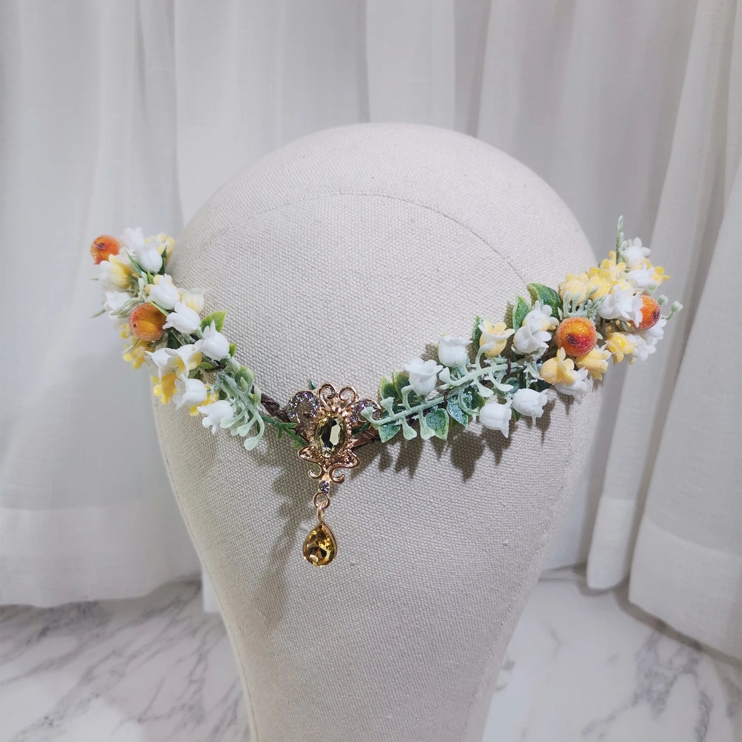 Couronne de fleurs, accessoires pour cheveux, décoration de chapeau, guirlandes florales printanières avec bijoux central luxueux